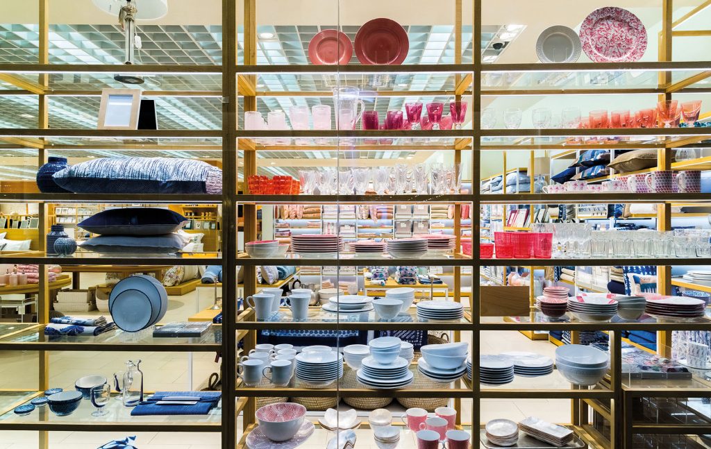 Retailer Seasonal Staff Support